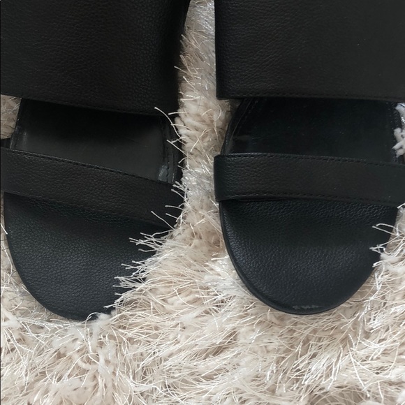 Calvin Klein sandals - Picture 3 of 4